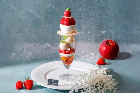 『りんご&いちごの白雪パフェ』新登場 『りんご&いちごの白雪パフェ』新登場