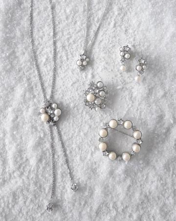 【LANVIN en Bleu】パール×星モチーフの新作アクセサ 【LANVIN en Bleu】パール×星モチーフの新作アクセサ