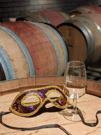 ワインの造り手と飲み手が一緒に楽しむ「冬のワインパ ワインの造り手と飲み手が一緒に楽しむ「冬のワインパ