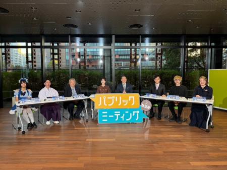 千代田区長・ジャーナリスト堀潤・地元関係者らが徹底 千代田区長・ジャーナリスト堀潤・地元関係者らが徹底