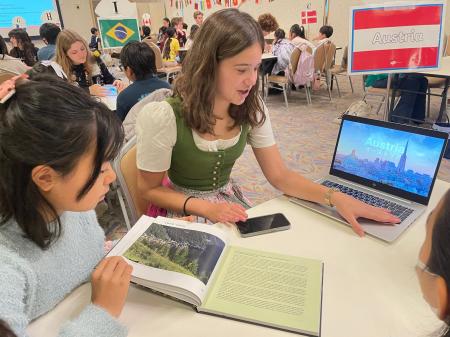 【大盛況】ミニ万博イベント「Alive Mini Expo」を名 【大盛況】ミニ万博イベント「Alive Mini Expo」を名