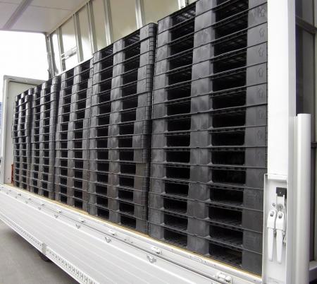 格安で新品・中古のパレットを販売する「Flex-iフレッ 格安で新品・中古のパレットを販売する「Flex-iフレッ