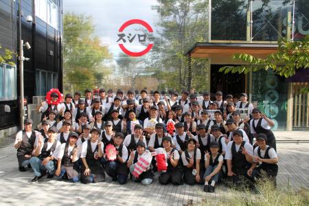 大阪・関西万博の「スシロー未来型万博店」 会期中約2 大阪・関西万博の「スシロー未来型万博店」 会期中約2