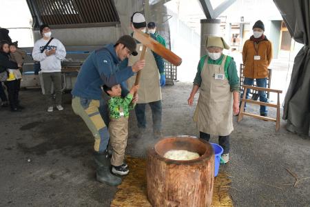 新年は2日より開園「お正月イベント」開催|国営アル 新年は2日より開園「お正月イベント」開催|国営アル