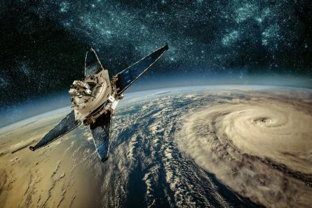 Spacechips社のAI1トランスポンダ・ボード、Vicorの放 Spacechips社のAI1トランスポンダ・ボード、Vicorの放