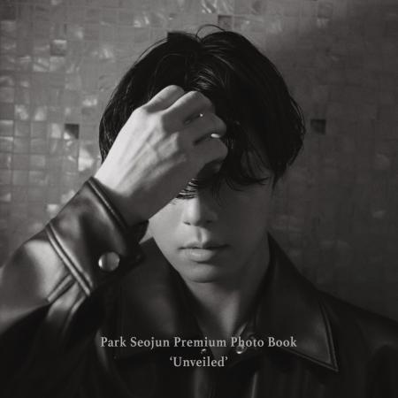 俳優パク・ソジュン デビュー15周年を記念した200ペ 俳優パク・ソジュン デビュー15周年を記念した200ペ