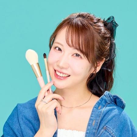 美容系YouTuber「コスメヲタちゃんねるサラ」の公式Yo 美容系YouTuber「コスメヲタちゃんねるサラ」の公式Yo