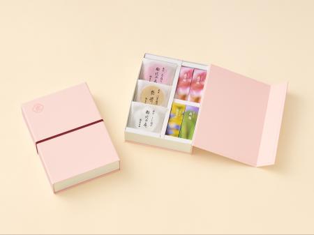 【とらやNEWS】春の華やぎを届ける「春いろ詰合utf-8 【とらやNEWS】春の華やぎを届ける「春いろ詰合utf-8