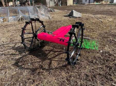水田除草ロボットの最新モデルが登場!重労働と環境負 水田除草ロボットの最新モデルが登場!重労働と環境負