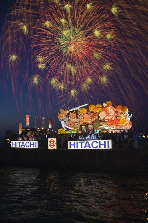 【青森 ウエルネスホテルReLabo】人混みを離れ、花火 【青森 ウエルネスホテルReLabo】人混みを離れ、花火