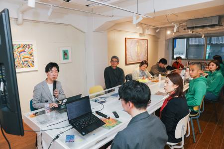 障害のある作家の確定申告は、誰がやっているのか? 障害のある作家の確定申告は、誰がやっているのか?