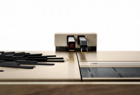 Bang & Olufsen 100周年記念展「Beautiful Sound and Bang & Olufsen 100周年記念展「Beautiful Sound and