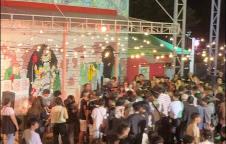 話題沸騰中のイベント再開催決定!夜の遊園地貸切り大 話題沸騰中のイベント再開催決定!夜の遊園地貸切り大