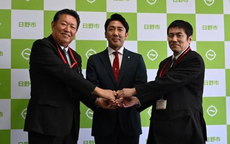 日本郵便株式会社との連携協定を締結しました 日本郵便株式会社との連携協定を締結しました