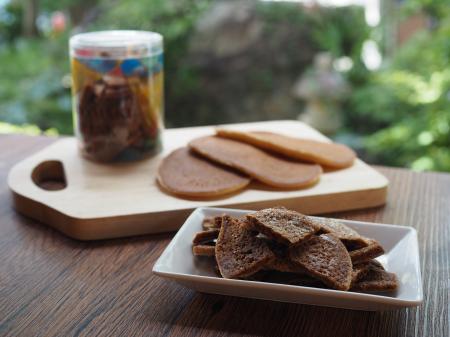 人気No.1「あん巻き」の皮を活かした新定番、老舗和菓 人気No.1「あん巻き」の皮を活かした新定番、老舗和菓