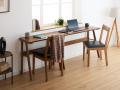 1台でデスクにも食卓にも。奥行き40cmのスリム天然木 1台でデスクにも食卓にも。奥行き40cmのスリム天然木