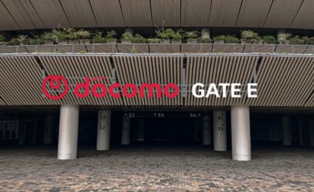 MUFGスタジアム(国立競技場)に、「NTTドコモ ゲー MUFGスタジアム(国立競技場)に、「NTTドコモ ゲー