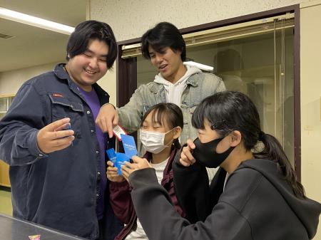 【入間市】「誰もおれを見てくれない」と泣いた少年が 【入間市】「誰もおれを見てくれない」と泣いた少年が