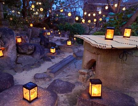 【愛知県半田市】『春の行燈飾り』が半六庭園に登場。 【愛知県半田市】『春の行燈飾り』が半六庭園に登場。