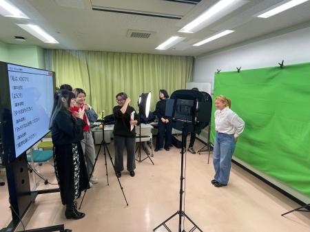 きこえない・きこえにくい人の「旅での困る」をなくす きこえない・きこえにくい人の「旅での困る」をなくす