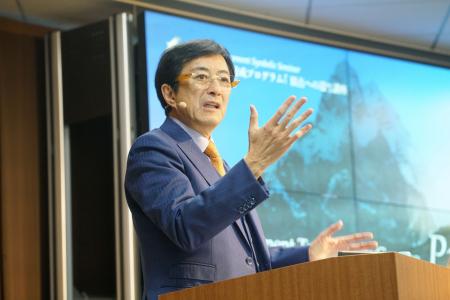 【開催レポート】約390名の経営者が集結、『頂点への 【開催レポート】約390名の経営者が集結、『頂点への