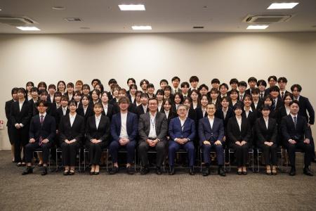 株式会社ペイロール 2026年度入社式を執り行いました 株式会社ペイロール 2026年度入社式を執り行いました