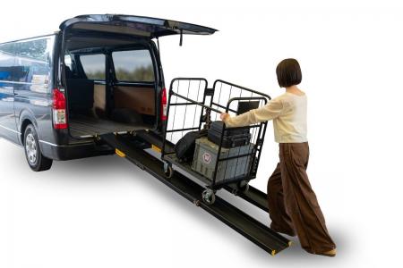 映像・音響現場の搬入負担を軽減!カゴ台車ごとutf-8 映像・音響現場の搬入負担を軽減!カゴ台車ごとutf-8