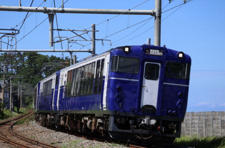 新潟の魅力を五感で味わえる観光列車「越乃Shu*utf-8 新潟の魅力を五感で味わえる観光列車「越乃Shu*utf-8