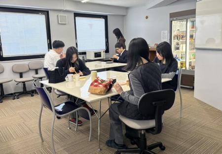 ネオレックス、食事補助を月額3,500円から7,500円へ引 ネオレックス、食事補助を月額3,500円から7,500円へ引