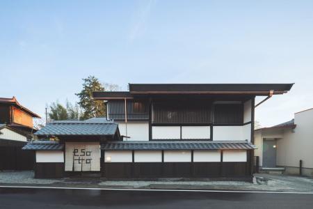 山梨銘醸・七賢が、初の宿泊施設「宿場esoto」を開業 山梨銘醸・七賢が、初の宿泊施設「宿場esoto」を開業