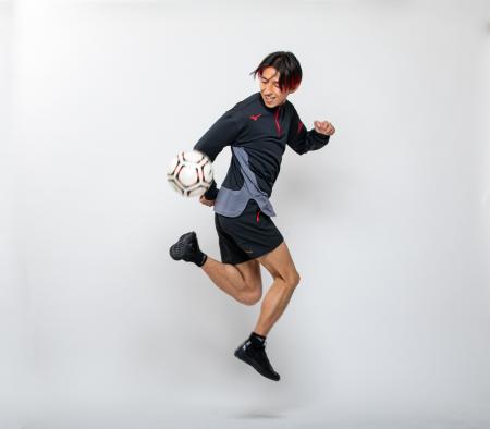 【世界が注目】ドリブルデザイナー・岡部将和のutf-8 【世界が注目】ドリブルデザイナー・岡部将和のutf-8