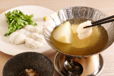 淡路島の鱧を味わう夏の贅沢。島おでんMIKE丸の内店で 淡路島の鱧を味わう夏の贅沢。島おでんMIKE丸の内店で