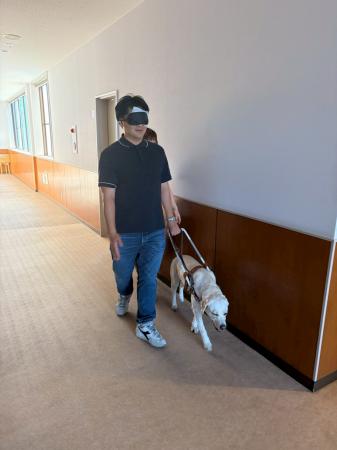 リライズホーム代表が盲導犬体験プログラムに参utf-8 リライズホーム代表が盲導犬体験プログラムに参utf-8