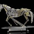 【丙午の運気を指先から拓く】重厚なメタルパーツが織 【丙午の運気を指先から拓く】重厚なメタルパーツが織