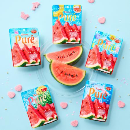夏の風物詩“塩スイカ”をピュレグミで表現 カンロ 「 夏の風物詩“塩スイカ”をピュレグミで表現 カンロ 「