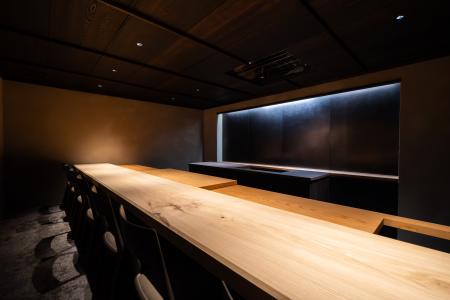 【東京・日本橋人形町】カウンター7席の日本料理店「 【東京・日本橋人形町】カウンター7席の日本料理店「