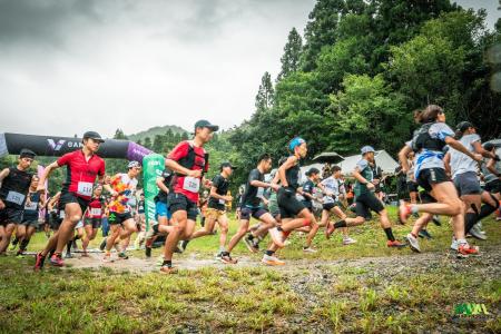 標高差700mを一気に駆け上がる。新潟県阿賀野市・五頭 標高差700mを一気に駆け上がる。新潟県阿賀野市・五頭