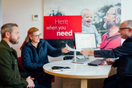 BSI(英国規格協会)、従業員の健康・ウェルビーutf-8 BSI(英国規格協会)、従業員の健康・ウェルビーutf-8