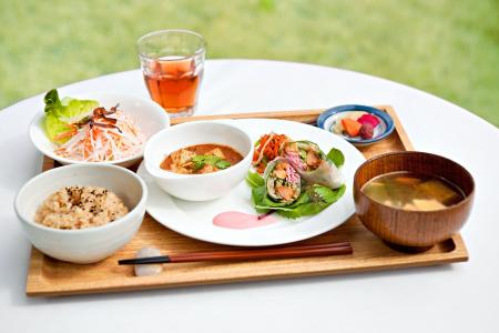 【オーガニック社員食堂の先駆け】自然豊かな小淵沢で 【オーガニック社員食堂の先駆け】自然豊かな小淵沢で