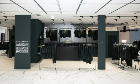 “黒×高機能”のアパレルブランド「Macqlo」、東海初常 “黒×高機能”のアパレルブランド「Macqlo」、東海初常