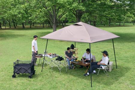 夏の外遊びに、ワンアクションで日陰の拠点を。WAQの3 夏の外遊びに、ワンアクションで日陰の拠点を。WAQの3