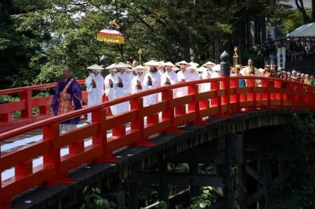 「水の王国・とやま」の初夏の魅力をお届け!立山エリ 「水の王国・とやま」の初夏の魅力をお届け!立山エリ