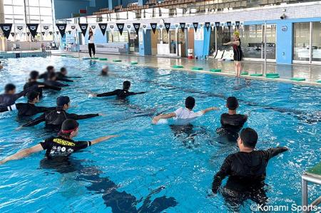コナミスポーツが教職員対象の実技指導研修を実施 体 コナミスポーツが教職員対象の実技指導研修を実施 体