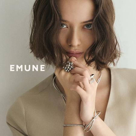 Emotion × Nuance ── 感情のニュアンスをまとうジュエ Emotion × Nuance ── 感情のニュアンスをまとうジュエ