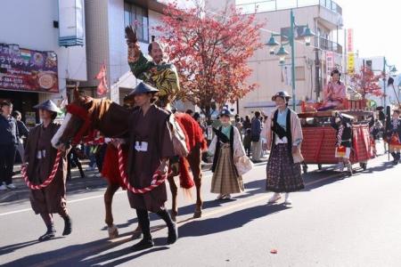 「第14回城下町岩槻鷹狩り行列」を参加者を募集します 「第14回城下町岩槻鷹狩り行列」を参加者を募集します