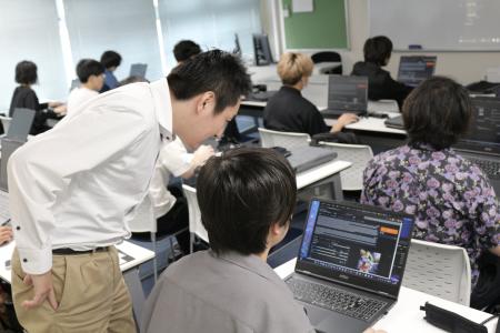 【産学連携モデル】ハイレゾと早稲田文理専門学校が共 【産学連携モデル】ハイレゾと早稲田文理専門学校が共
