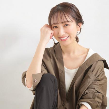 【圧倒的なトーク力と明るいキャラクターでステージを 【圧倒的なトーク力と明るいキャラクターでステージを