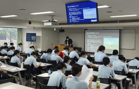 「食べること」の意味を学生と共に考える 「食べること」の意味を学生と共に考える
