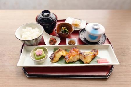西京焼き専門店「栄寿庵」人気の銀だら・金目・鰆を一 西京焼き専門店「栄寿庵」人気の銀だら・金目・鰆を一
