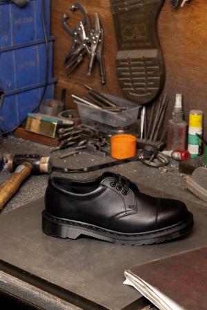 【MHL.】DR.MARTENS FOR MHL. 初コラボレーション 【MHL.】DR.MARTENS FOR MHL. 初コラボレーション